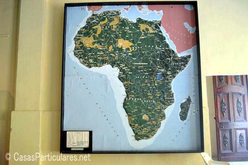 Mapa de Africa en la entrada del museo