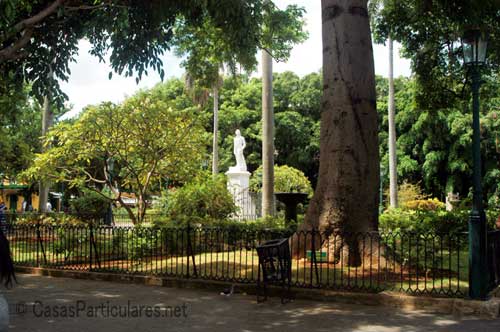 Monumento a Carlos Manuel de Cspedes en la Plaza de Armas